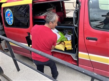 Das Team vom SUST-Tierheim und dem SUST-Tierwaisenhospital (OAH) in Galati reagiert auf das Ausmass der Katastrophe mit Soforthilfe in Form von Futterspenden, medizinischer Versorgung und lebensrettenden Massnahmen für Tiere, die durch die Ü 