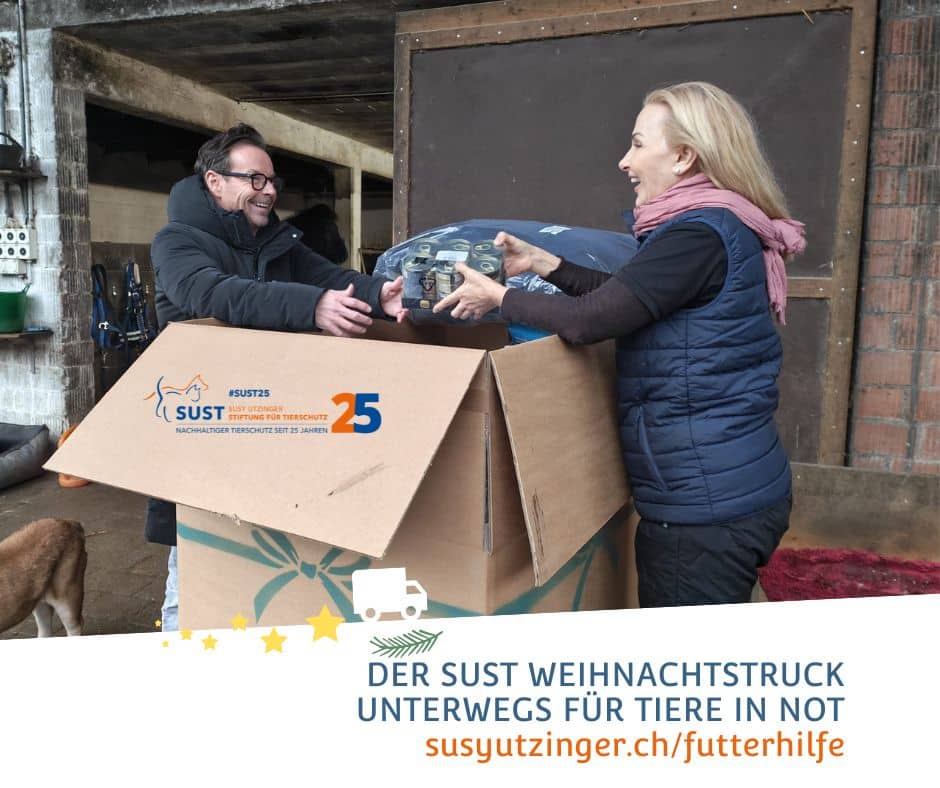 Florian Ast und Susy Utzinger bringen Futter und anderes Material auf den Lebenshof Wendy Welt